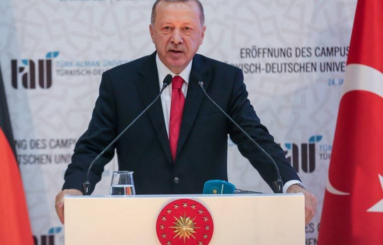 Эрдоган обвинил Хафтара в нарушении режима прекращения огня в Ливии