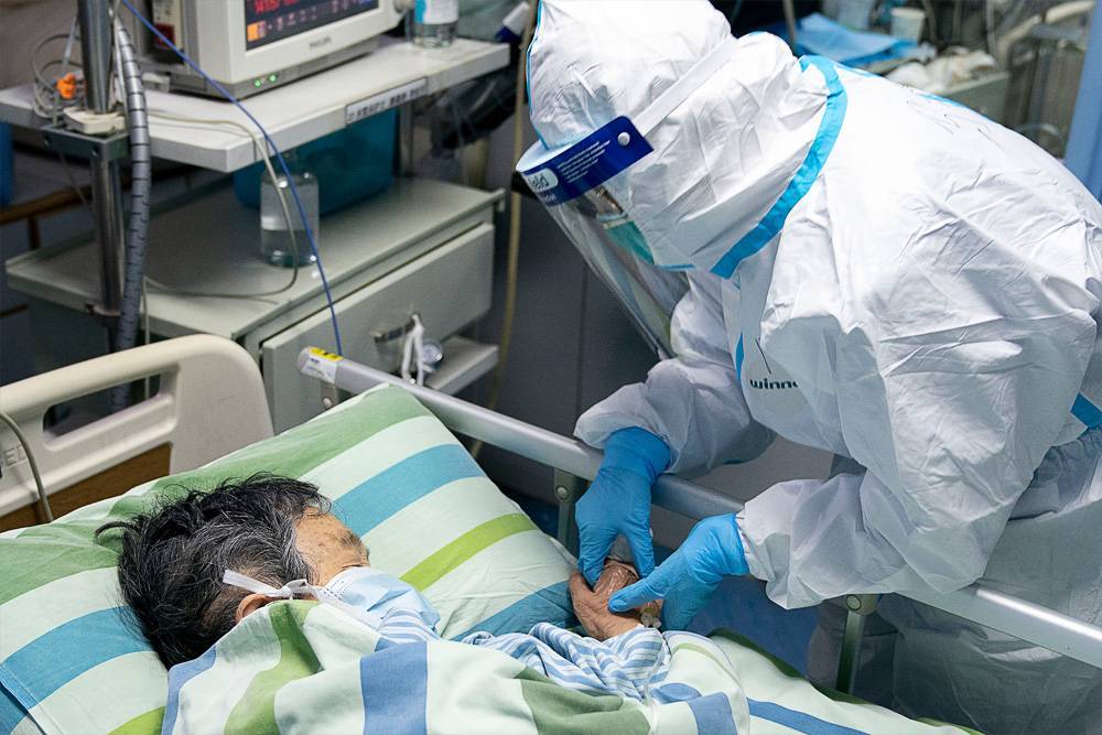 Число погибших из-за коронавируса в Китае достигло 56 человек