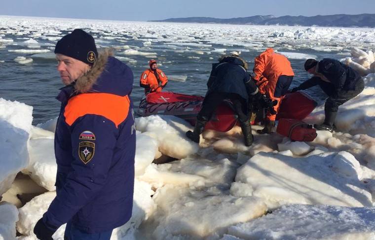 На Сахалине завершили эвакуацию рыбаков с оторвавшейся льдины