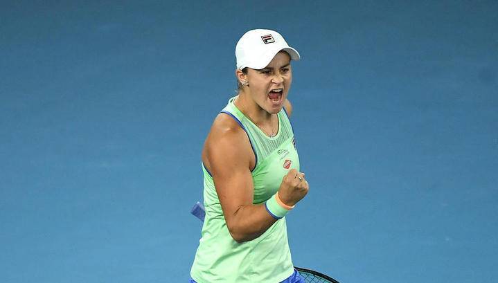 Первая ракетка мира Барти вышла в четвертьфинал Australian Open