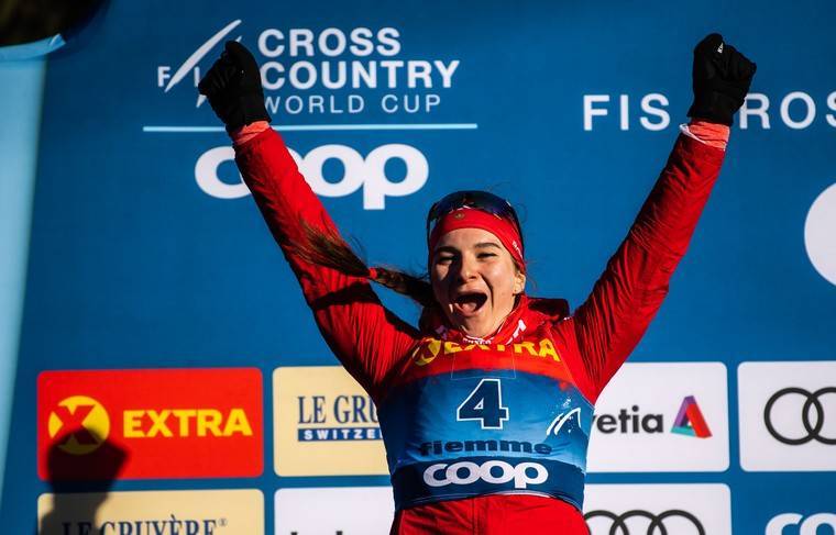 Российская лыжница Непряева выиграла спринт на этапе Кубка мира в Германии