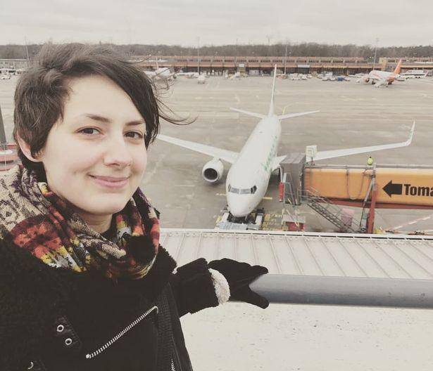 В Германии женщина без памяти влюблена в самолет - Cursorinfo: главные новости Израиля