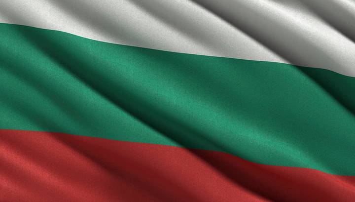 Голословно обвиненные в шпионаже российские дипломаты покинули Болгарию