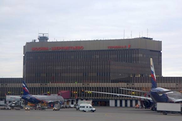 СКР возбудил дело на мужчину, который бросил своих детей в аэропорту и улетел в Ростов