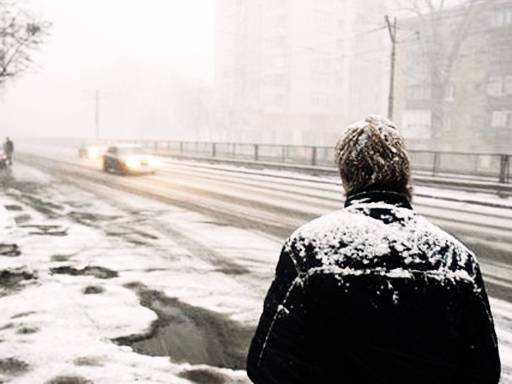 В Новосибирске ввели режим ЧС из-за сильных снегопадов