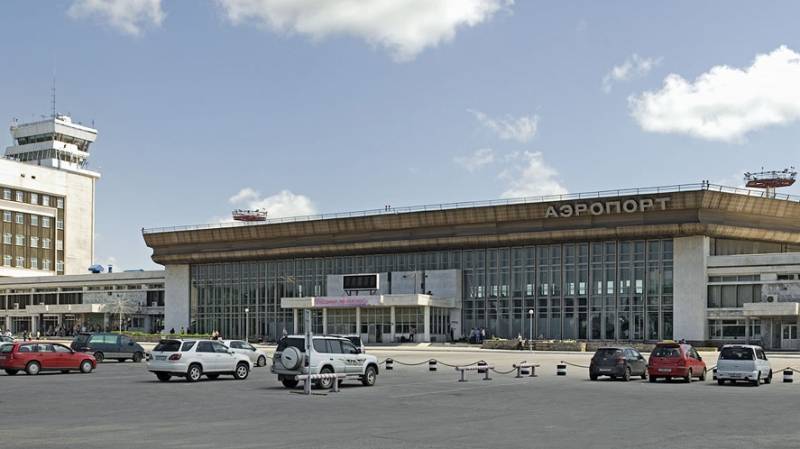 «Заминированный» самолет Хабаровск — Москва вернулся в аэропорт вылета