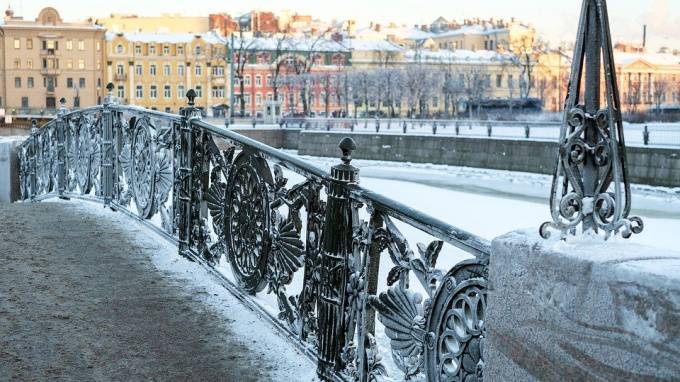 Синоптики пообещали 27 января "минус" и снег в Петербурге