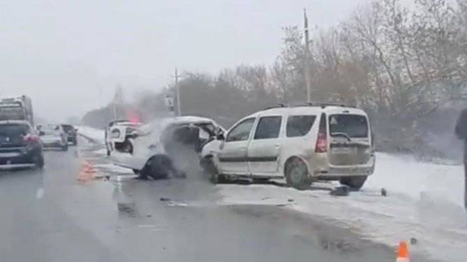 18-летний пассажир автомобиля погиб в ДТП под Казанью