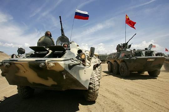 Китай обошел Россию по объему производства и продаж оружия