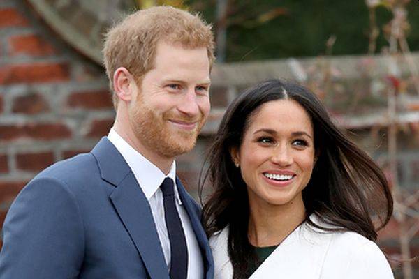 Королевская семья задумала вернуть принца Гарри и Меган Маркл в Великобританию