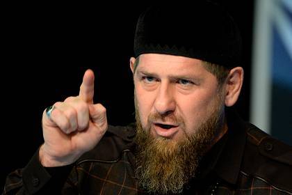 В Чечне вспомнили о «кровавой истории Франции» из-за карикатуры на Кадырова