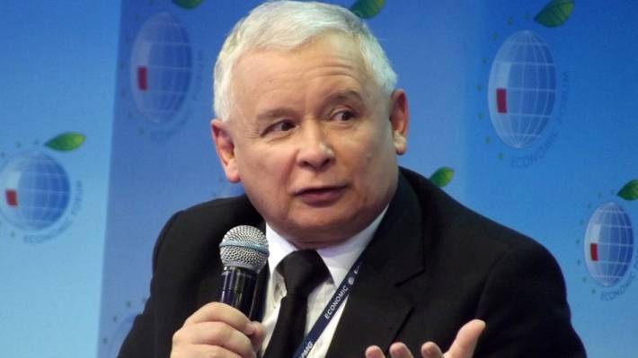 Сенатор Климов назвал безумием требование Качиньского о репарациях от России