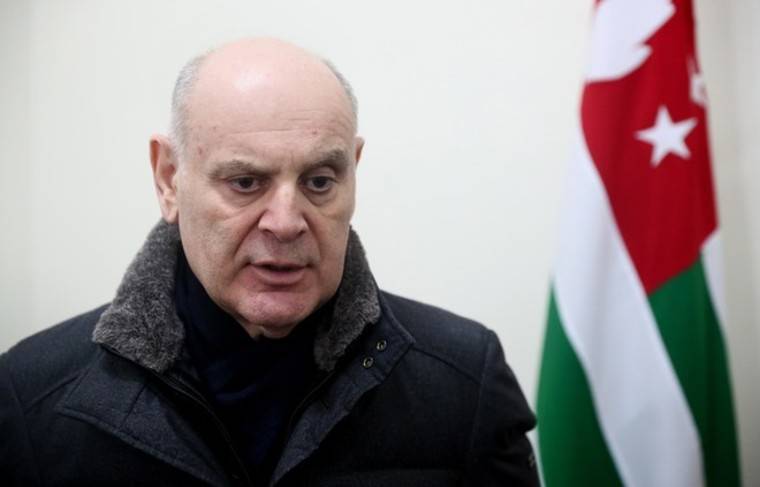 Лидер абхазской оппозиции Бжания будет бороться за должность президента