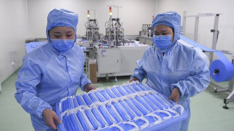 Число жертв нового коронавируса в китайской провинции Хубэй увеличилось до ста