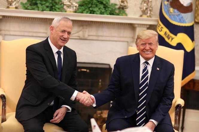 Нетаньяху и Ганц провели переговоры с Трампом в Вашингтоне