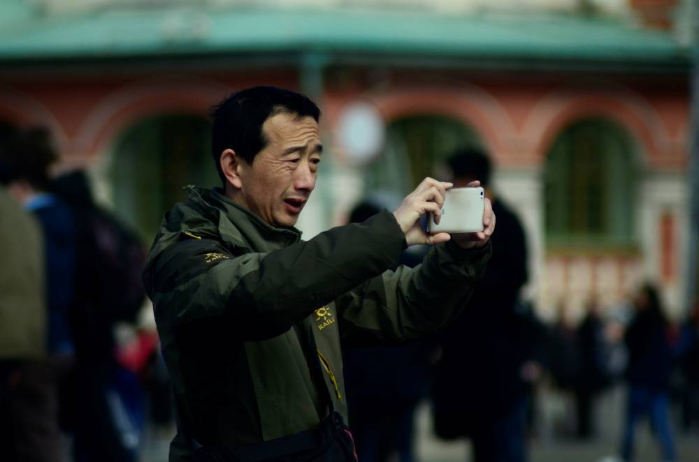 Россия приостановила прием китайских туристов из-за коронавируса