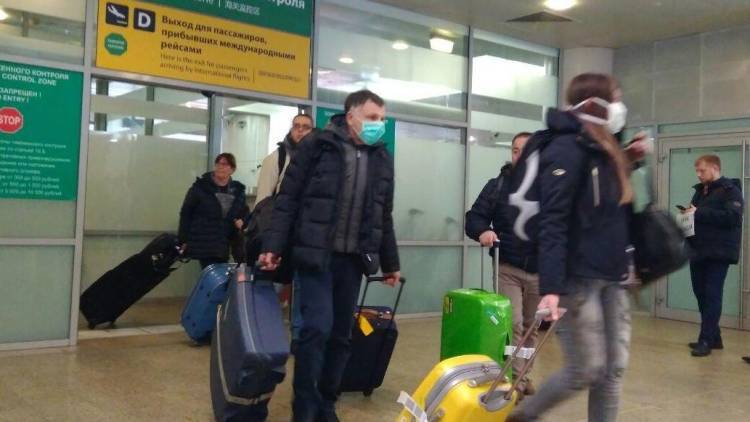 Китайским туристам на время запретили въезд в Россию