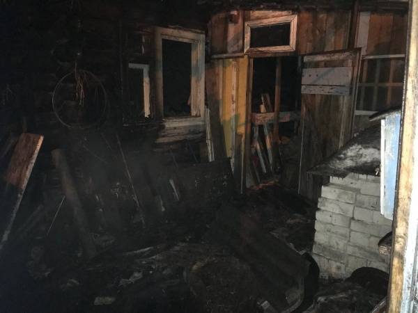 В Кургане ночью в пожаре сгорела семейная пара
