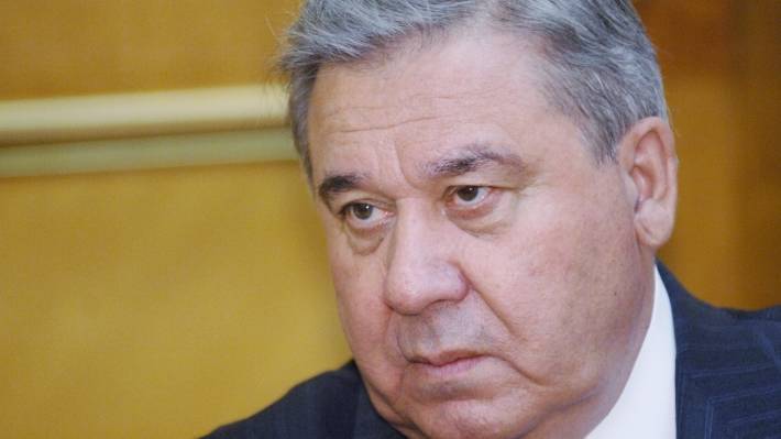 Минтруд признал законной пенсию в 200 тысяч рублей омскому экс-губернатору