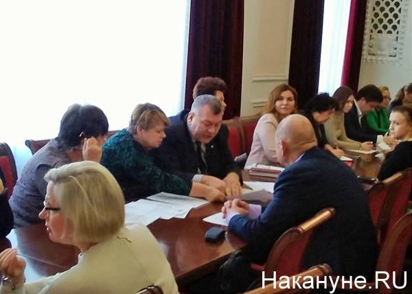 Это долгая и кропотливая работы - и мы к ней готовы: В Екатеринбурге сформирован первый экологический совет при главе города