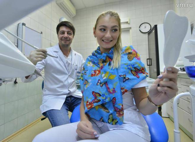 Российские ученые изобрели ополаскиватель для рта с лечебными свойствами