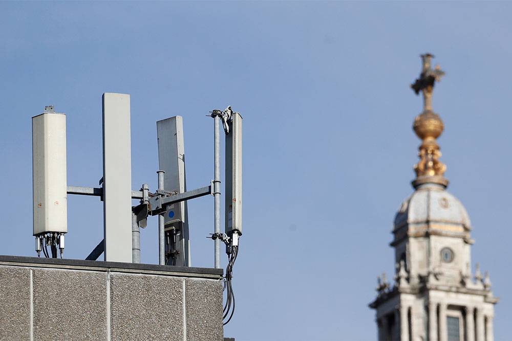 Великобритания одобрила строительство 5G сетей с участием Huawei
