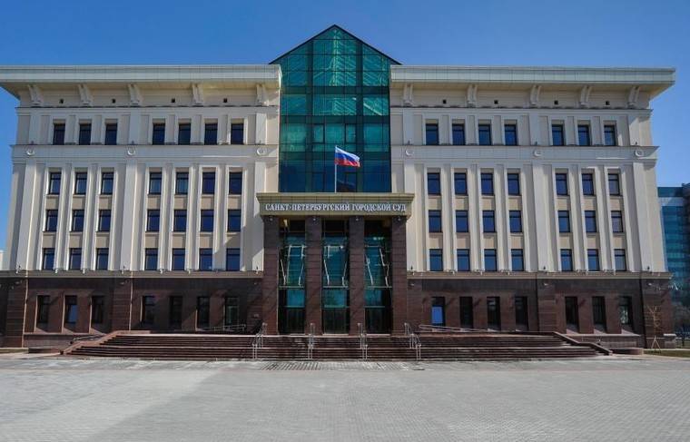 Суды в Петербурге эвакуируют из-за сообщений о взрывчатке