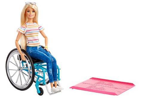 Куклы Барби в инвалидном кресле появятся в продаже в этом году