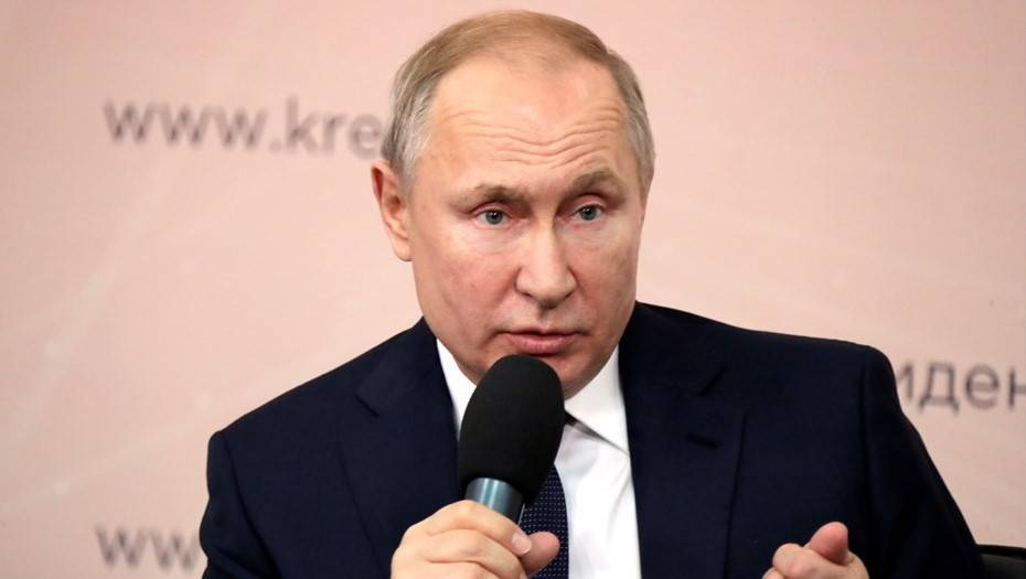 Путин проведет совещание в Кремле по борьбе с коронавирусом