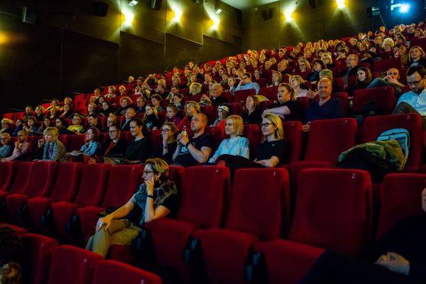 Эстонские кинопрокатчики извинились перед русскими за «тиблу»