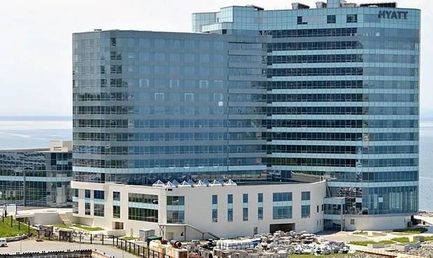 Строителям гостиницы Hyatt во Владивостоке не разрешили нанять китайских рабочих из-за коронавируса
