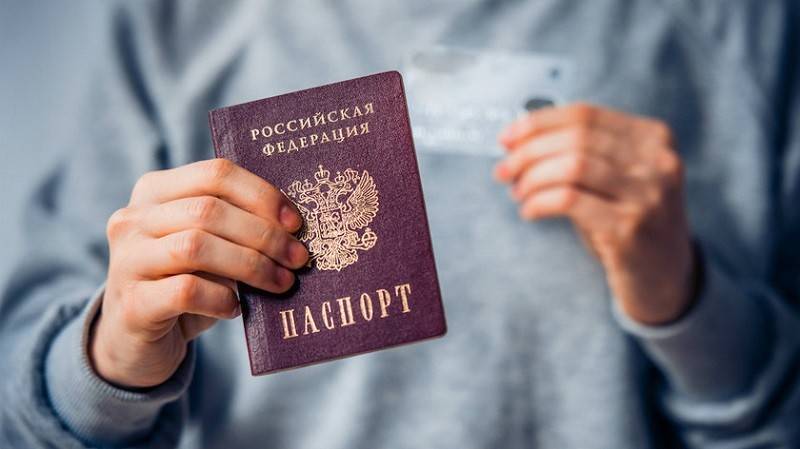В МВД рассказали о новых электронных паспортах