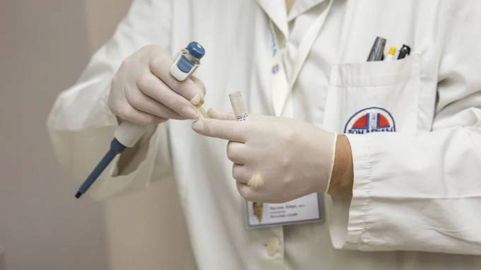 В Боткинскую больницу доставили 30 петербуржцев с подозрением на коронавирус
