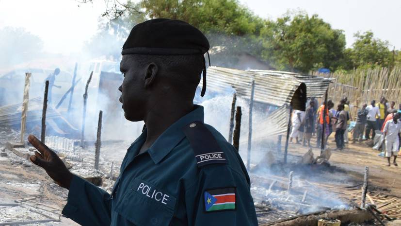 В Судане заявили о гибели 18 человек в результате крушения самолёта
