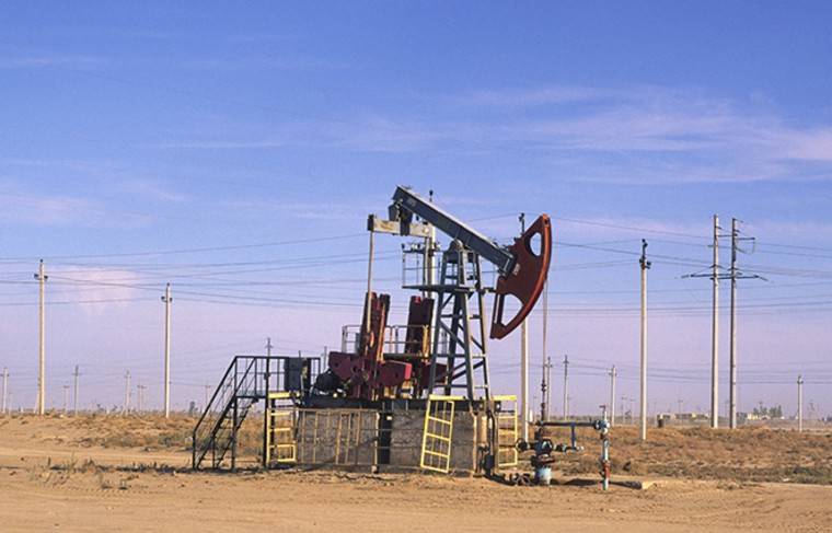 Нефть выросла в цене после известий о гибели генерала Сулеймани