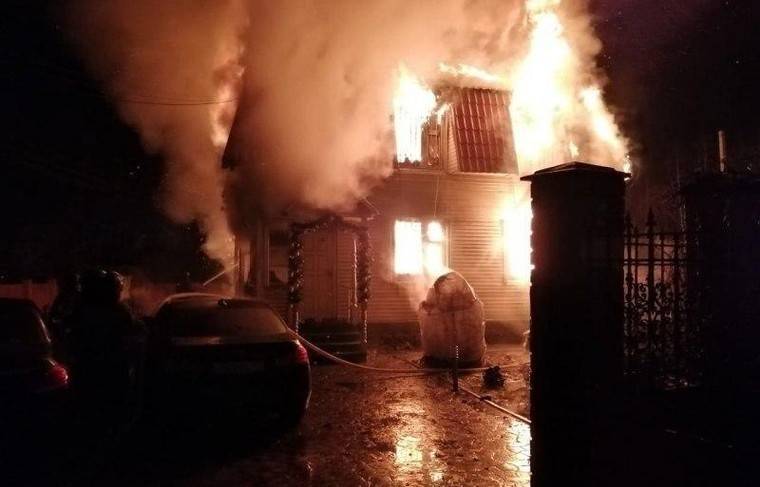 Четыре человека погибли в результате пожара в Подмосковье