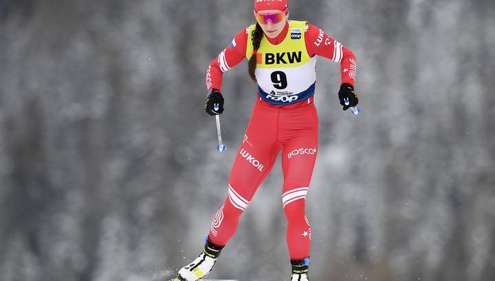 Лыжница Непряева стала шестой в масс-старте на "Тур де Ски"