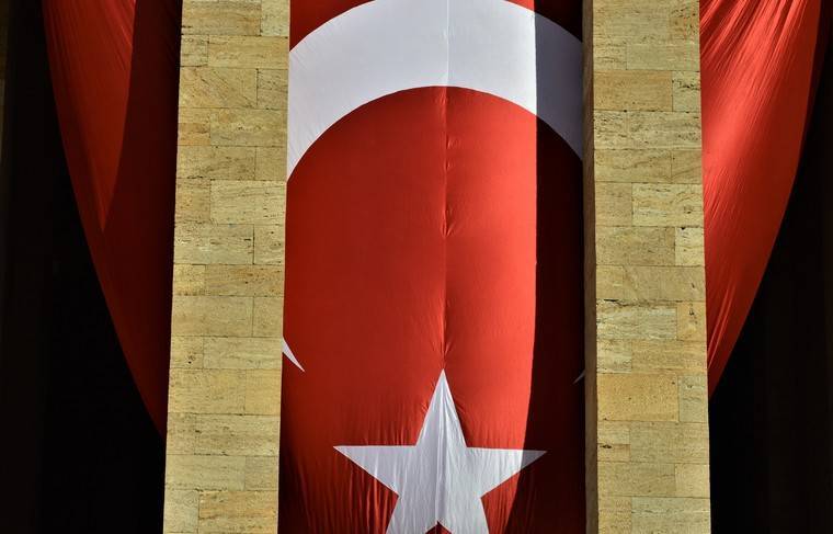 МИД Турции: гибель Сулеймани усилит нестабильность на Ближнем Востоке