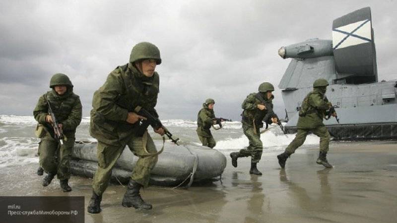 Эксперт оценил высокую боеспособность и многозадачность морской пехоты РФ