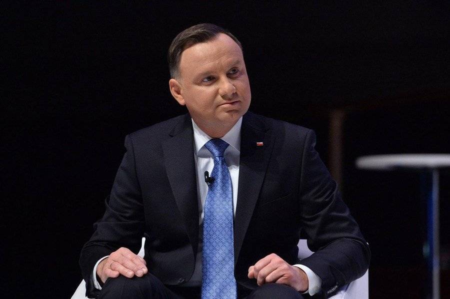 СМИ сообщили об отказе президента Польши ехать на форум памяти холокоста