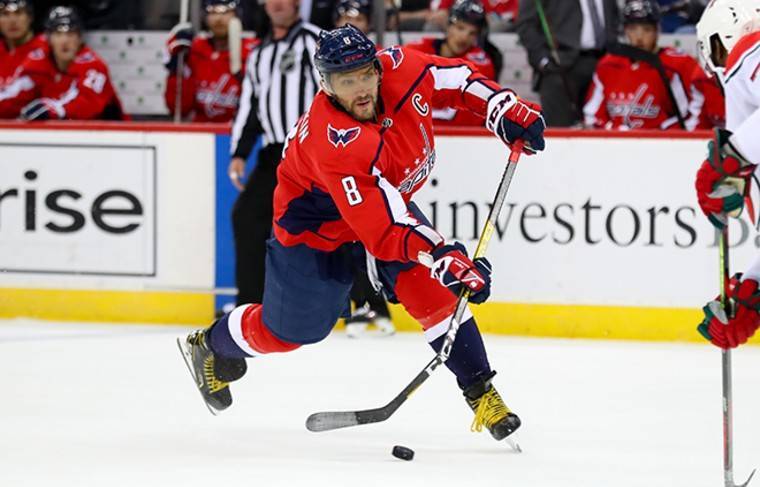 Гол Овечкина вывел его на девятое место среди снайперов НХЛ