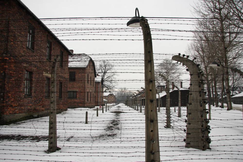 Раввины против церкви в Освенциме