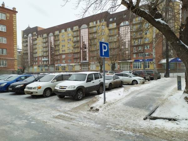 "Северяне заплутают". Тюменские автолюбители раскритиковали платные парковки и терминалы на них - nakanune.ru