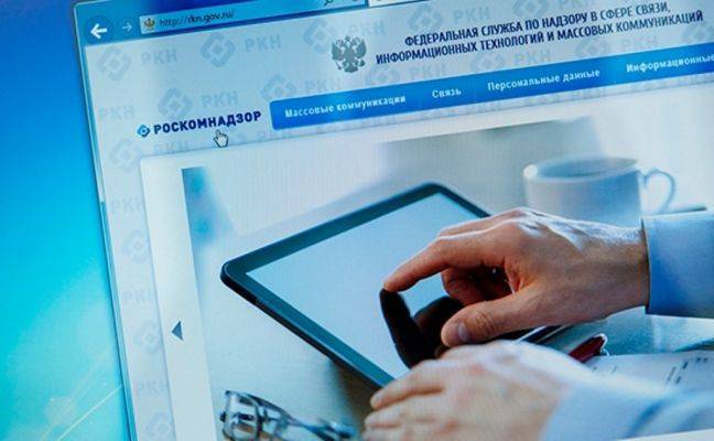 Общественная палата призывает Роскомнадзор наказать Facebook и Twitter