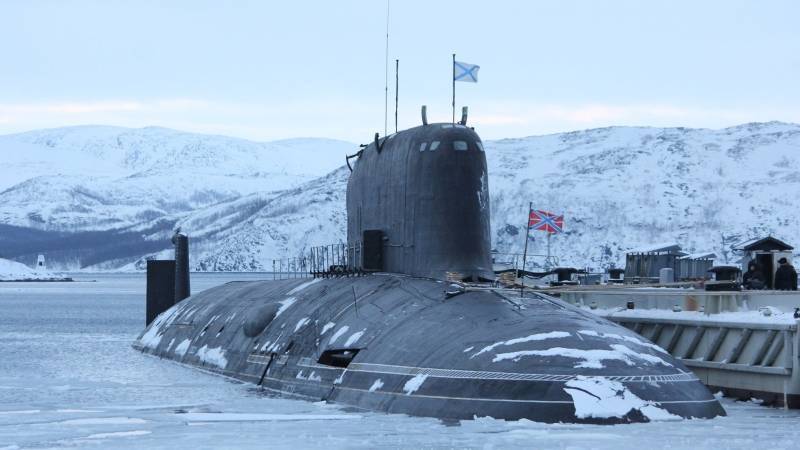 Три российские атомные подводные лодки могут уничтожить мир за полчаса