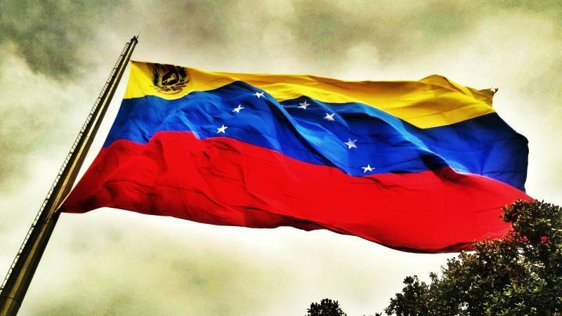 МИД РФ заявил, что Венесуэла полностью выполняет свои обязательства по госкредиту