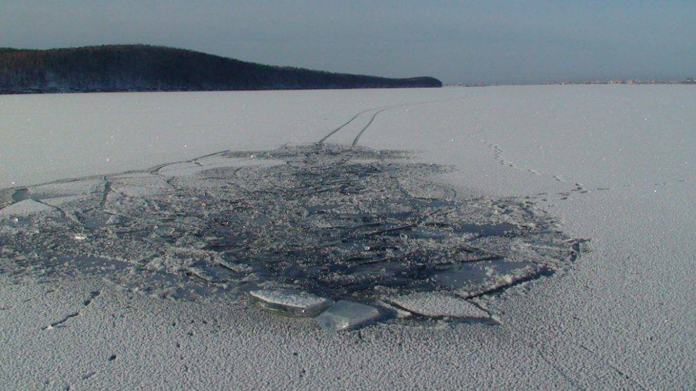 Выход на лед реки Чепца в Глазове может быть опасен для жизни