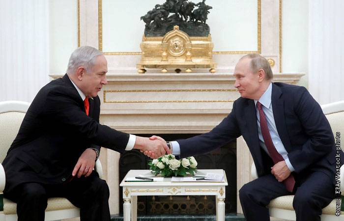 Нетаньяху захотел услышать мнение Путина по "сделке века"