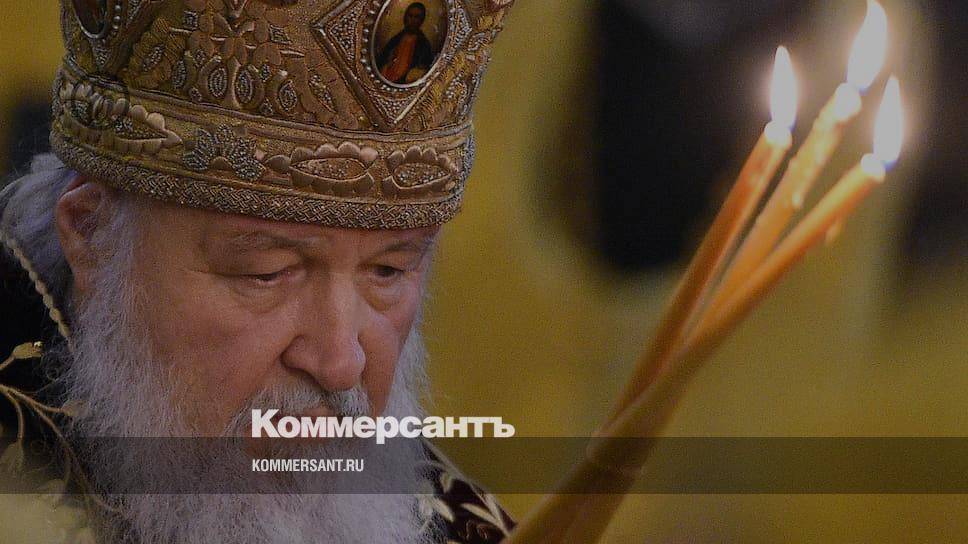 Патриарх Кирилл призвал верующих обсуждать важные темы в интернете