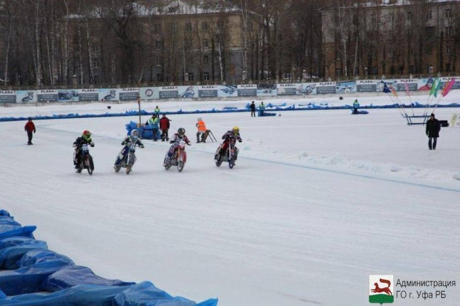 Двое глазовчан примут участие в финале первенства России по мотогонкам на льду